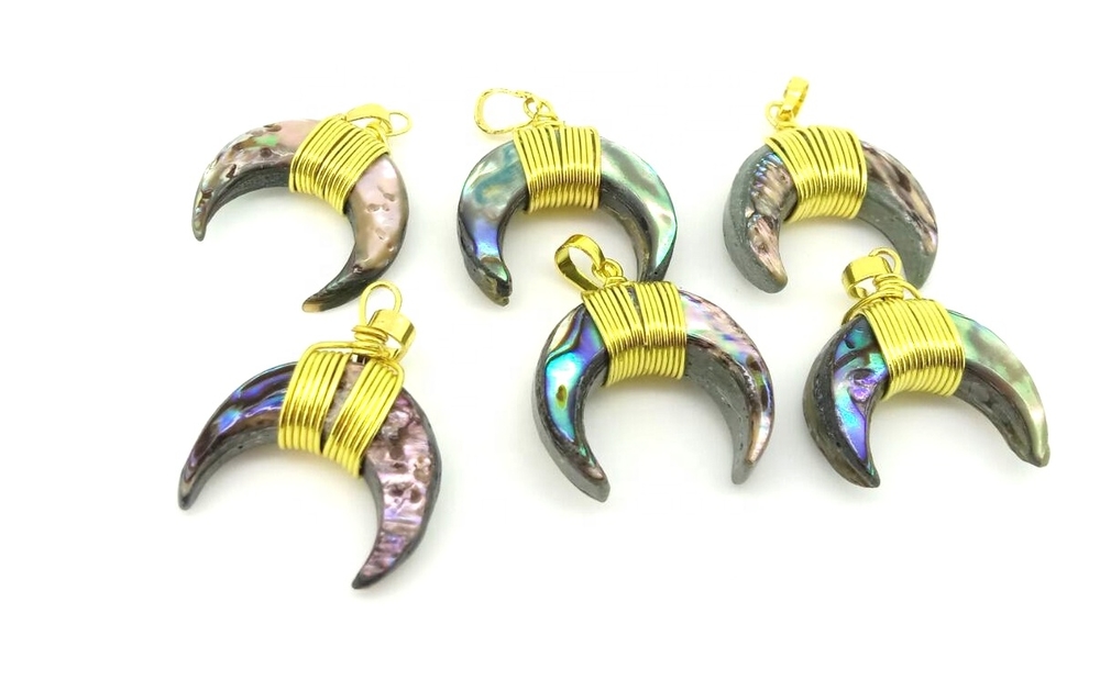 Colourful Mother Of Pearl Crescent Moon Sea Shell Natural Beads 20*20mm